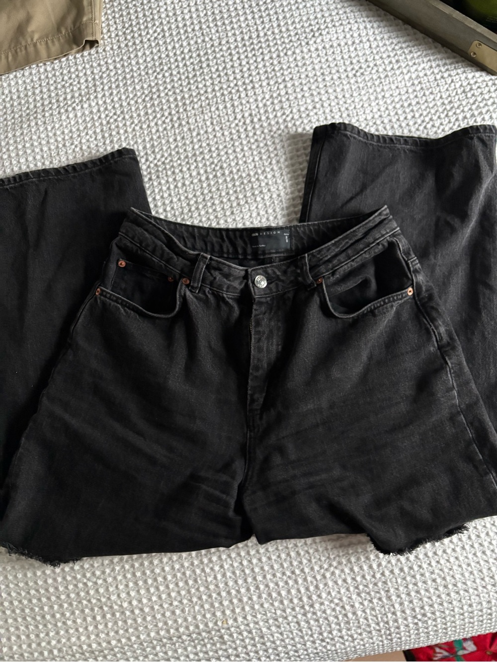 ASOS DESIGN Black Petite High-Rise Cropped Wide-Leg Jeans